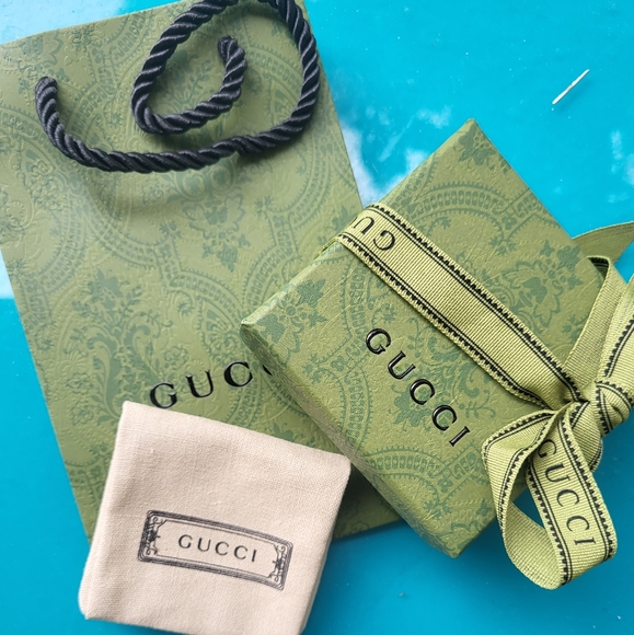 NWOT Gucci Double G STATEMENT Necklace absolutely gorgeous!! πβ€πβ€πβ€πβ€πβ€ - Picture 4 of 5